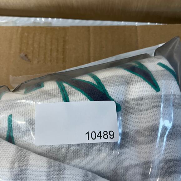 Velva Sheen Sweatshirt Mens XL Gray Striped Tan-Tar-A Resort Graphic Vintage - Picture 10 of 10